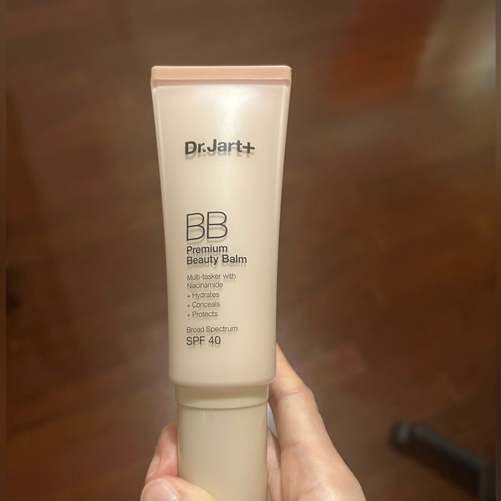 Dr.Jart BB Cream with SPF 40 color Fair (used 4 times)